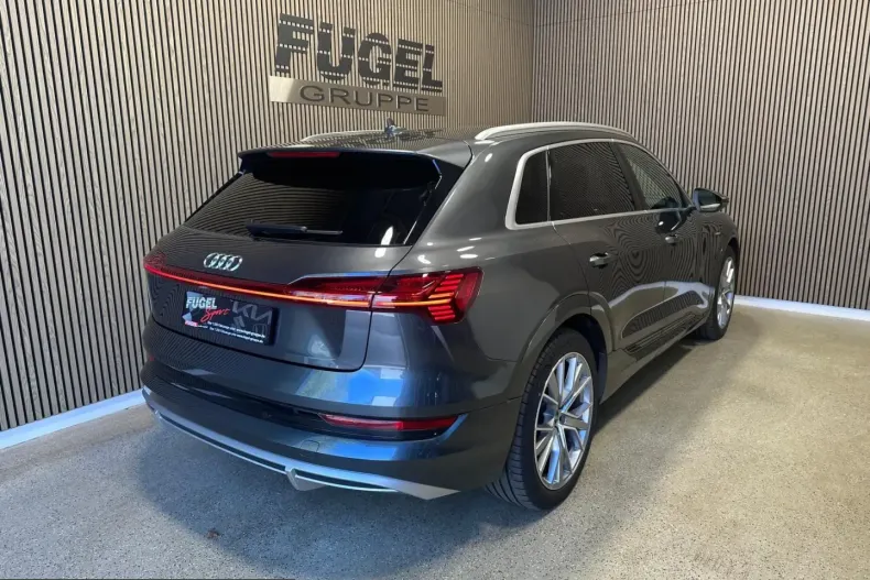 Audi e-tron din 2022 cu 66.490 km - oferta AUD224662 - foto 5