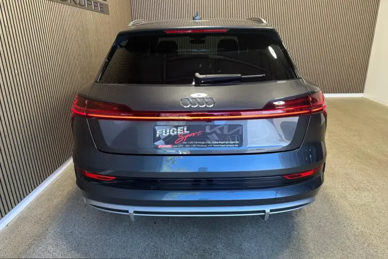 Audi e-tron din 2022 cu 66.490 km - oferta AUD224662 - foto 31