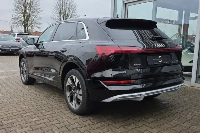 Audi e-tron din 2022 cu 71.593 km - oferta AUD224664 - foto 3