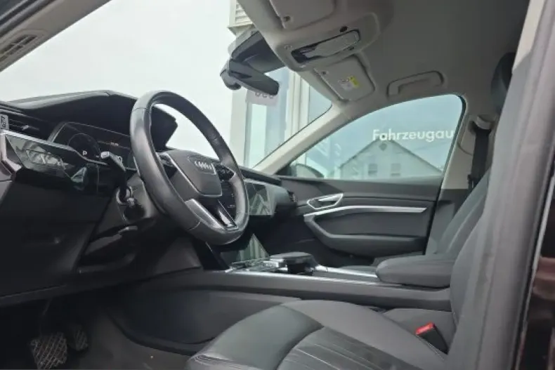 Audi e-tron din 2022 cu 71.593 km - oferta AUD224664 - foto 9