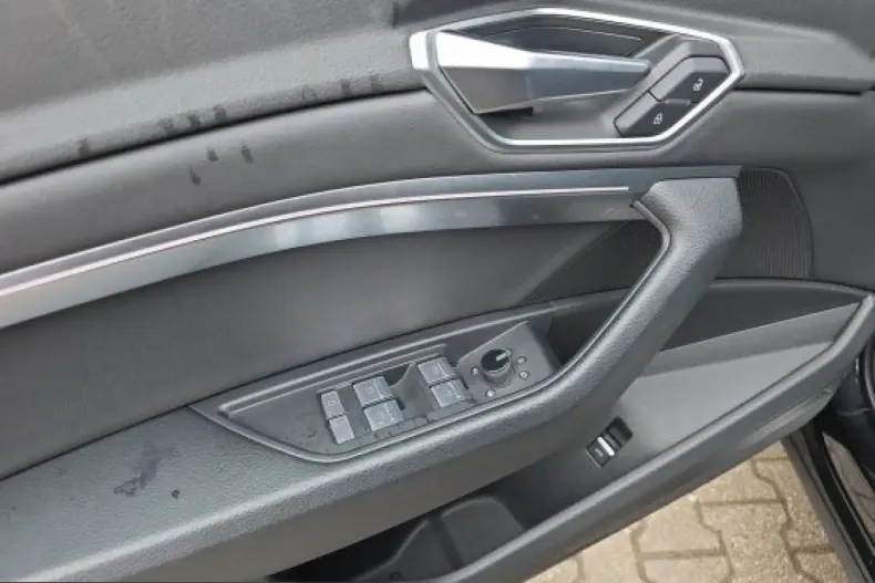 Audi e-tron din 2022 cu 71.593 km - oferta AUD224664 - foto 10