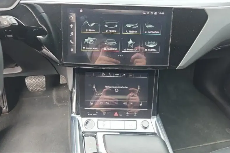 Audi e-tron din 2022 cu 71.593 km - oferta AUD224664 - foto 14