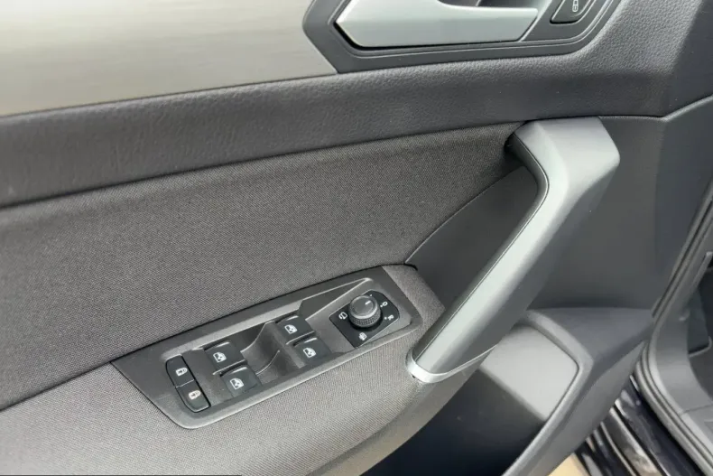 Volkswagen Touran din 2024 cu 56.392 km - oferta VOL224665 - foto 13