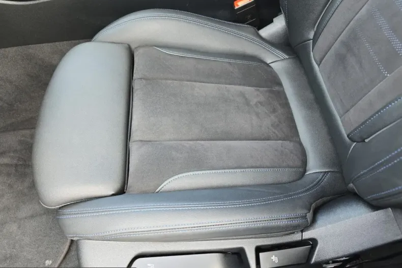 BMW 320 (Seria 3) din 2024 cu 66.503 km - oferta BMW224672 - foto 14