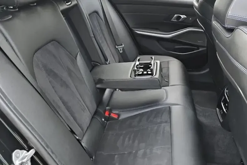 BMW 320 (Seria 3) din 2024 cu 66.503 km - oferta BMW224672 - foto 20