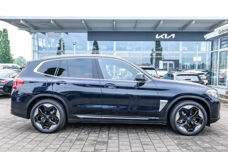 BMW iX3 (Seria X) din 2022 cu 37.451 km - oferta BMW224674 - foto 11