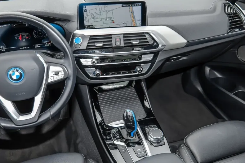 BMW iX3 (Seria X) din 2022 cu 37.451 km - oferta BMW224674 - foto 18
