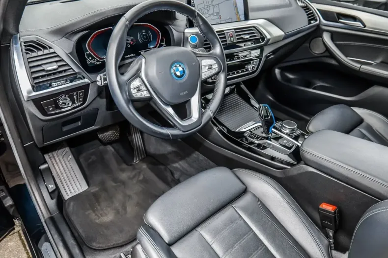 BMW iX3 (Seria X) din 2022 cu 37.451 km - oferta BMW224674 - foto 19