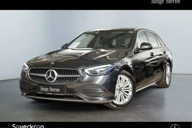 Mercedes-Benz C 300 (Clasa C) din 2023 cu 52.165 km - oferta MER224676 - foto 1