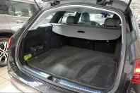 Mercedes-Benz C 300 (Clasa C) din 2023 cu 52.165 km - oferta MER224676 - foto 9