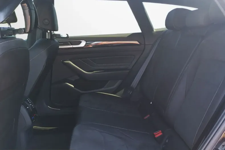 Volkswagen Arteon din 2023 cu 71.754 km - oferta VOL224678 - foto 11