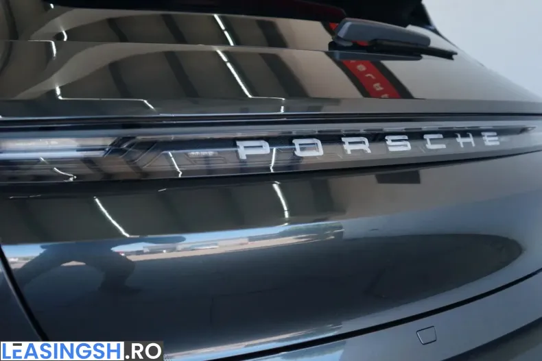 Porsche Taycan din 2022 cu 48.800 km - oferta POR224679 - foto 21