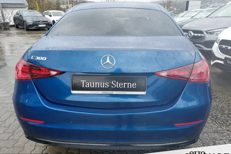 Mercedes-Benz C 300 (Clasa C) din 2022 cu 35.000 km - oferta MER224687 - foto 13
