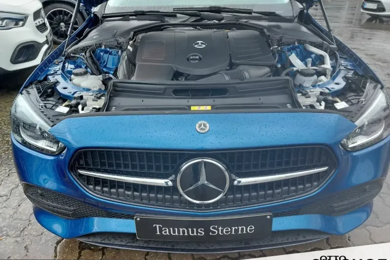 Mercedes-Benz C 300 (Clasa C) din 2022 cu 35.000 km - oferta MER224687 - foto 14
