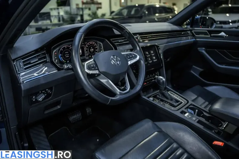 Volkswagen Passat din 2022 cu 62.000 km - oferta VOL224690 - foto 18