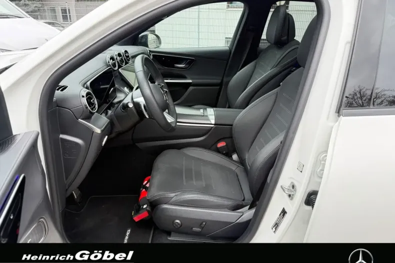 Mercedes-Benz GLC 220 (Clasa GLC) din 2025 cu 14.475 km - oferta MER224691 - foto 10