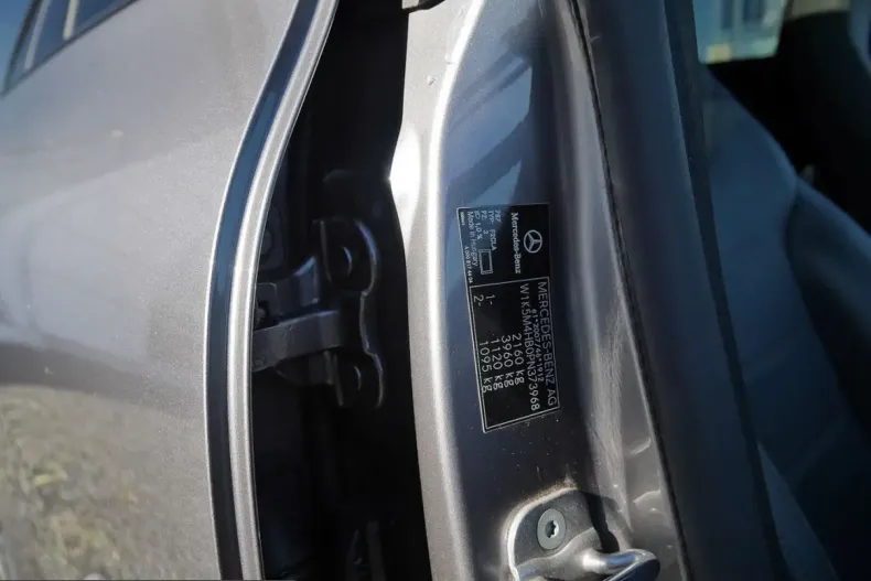 Mercedes-Benz CLA 250 (Clasa CLA) din 2022 cu 56.397 km - oferta MER224692 - foto 12