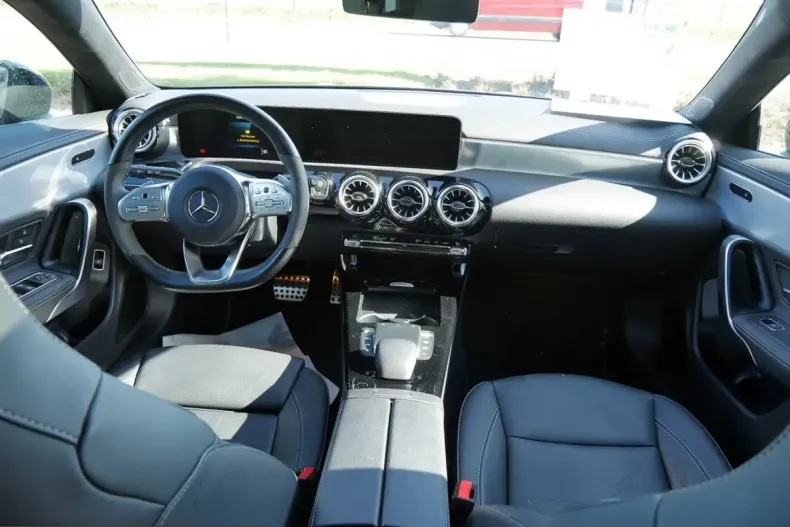 Mercedes-Benz CLA 250 (Clasa CLA) din 2022 cu 56.397 km - oferta MER224692 - foto 14