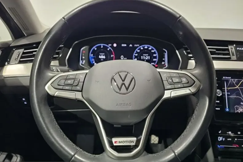 Volkswagen Passat din 2024 cu 41.770 km - oferta VOL224693 - foto 24