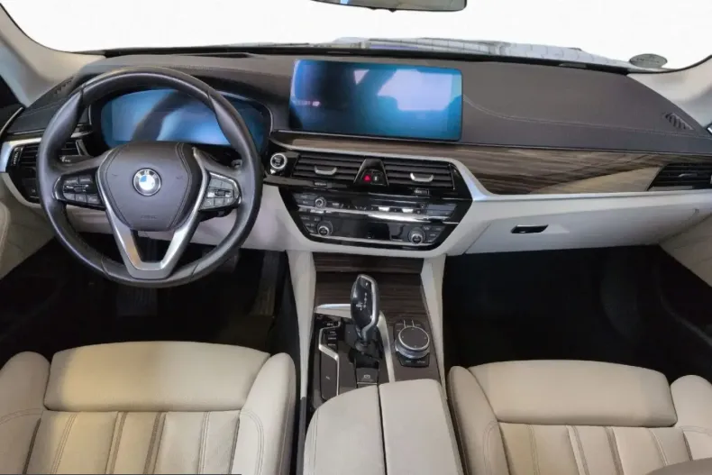BMW 520 (Seria 5) din 2022 cu 66.654 km - oferta BMW224696 - foto 13