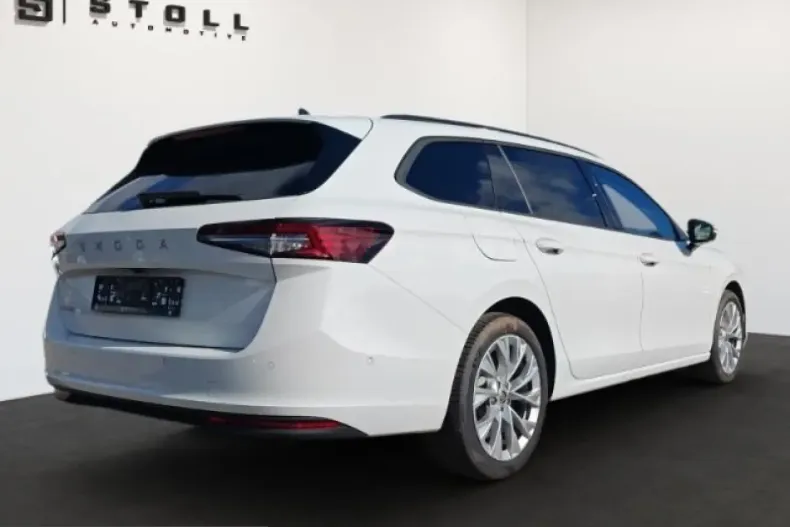 Skoda Superb din 2024 cu 5.950 km - oferta SKO224699 - foto 3
