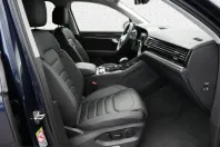 Volkswagen Touareg din 2025 cu 9.990 km - oferta VOL224701 - foto 4