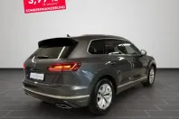Volkswagen Touareg din 2022 cu 67.370 km - oferta VOL224704 - foto 3