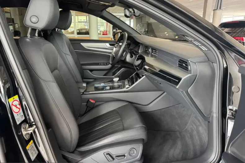 Audi A6 din 2022 cu 72.493 km - oferta AUD224706 - foto 13