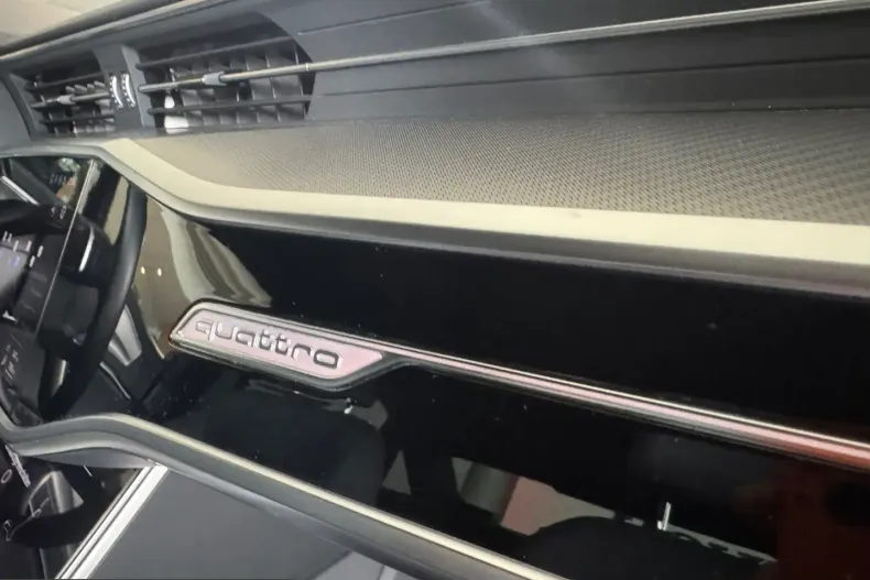 Audi A6 din 2022 cu 72.493 km - oferta AUD224706 - foto 16
