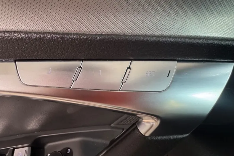Audi A6 din 2022 cu 72.493 km - oferta AUD224706 - foto 34