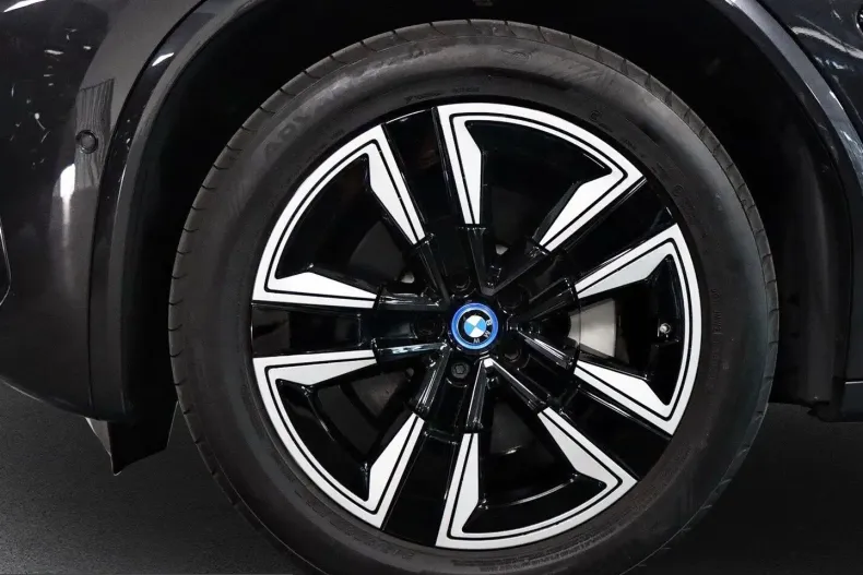 BMW iX3 (Seria X) din 2023 cu 78.343 km - oferta BMW224708 - foto 7