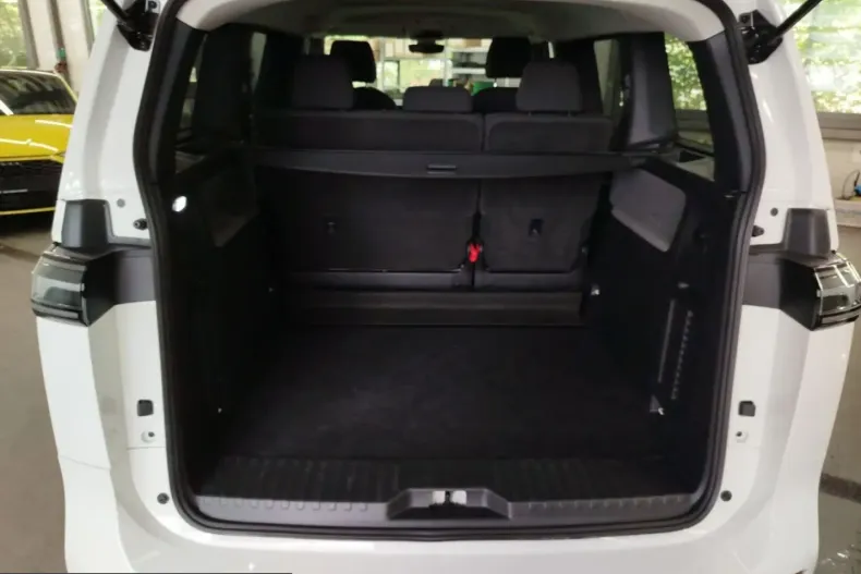 Volkswagen ID. Buzz din 2023 cu 20.259 km - oferta VOL224709 - foto 7