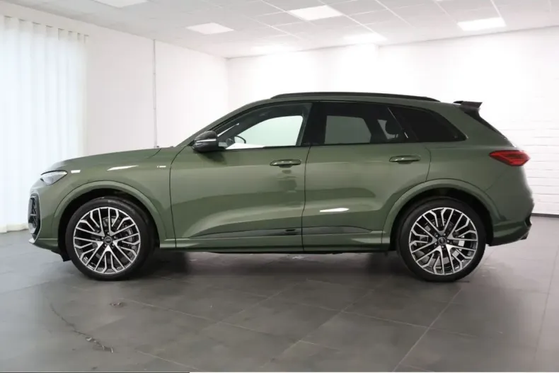 Audi Q5 din 2025 cu 12.881 km - oferta AUD224710 - foto 6