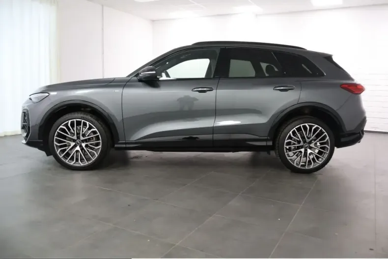 Audi Q5 din 2025 cu 17.376 km - oferta AUD224711 - foto 6