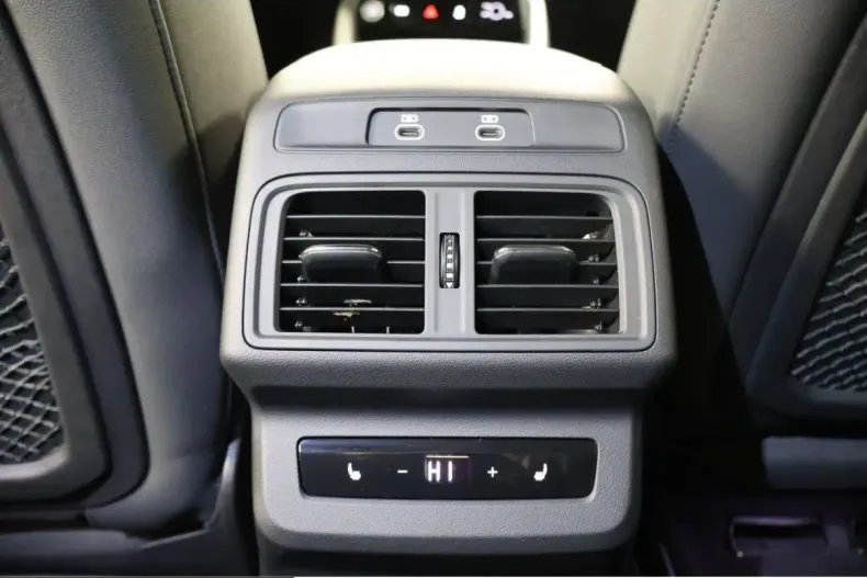Audi Q5 din 2025 cu 17.376 km - oferta AUD224711 - foto 16