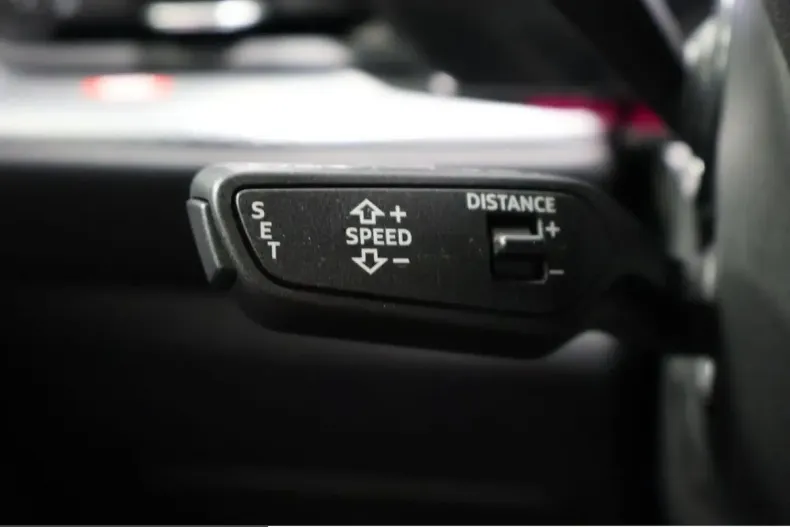 Audi Q5 din 2025 cu 17.376 km - oferta AUD224711 - foto 20