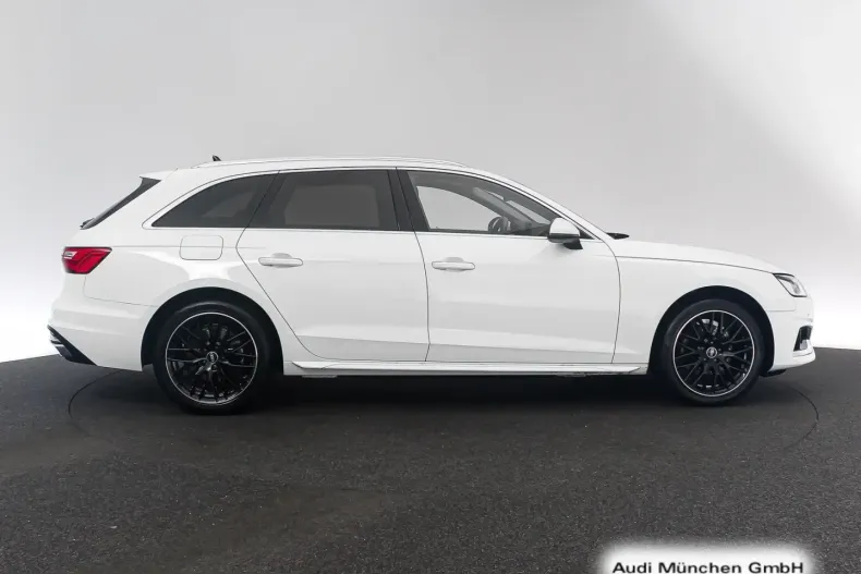 Audi A4 din 2022 cu 45.993 km - oferta AUD224712 - foto 7