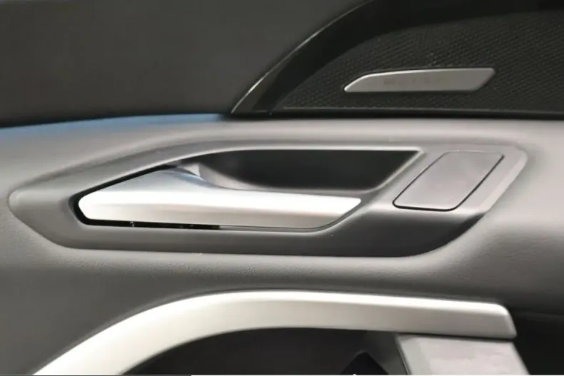 Audi Q5 din 2025 cu 22.831 km - oferta AUD224713 - foto 22