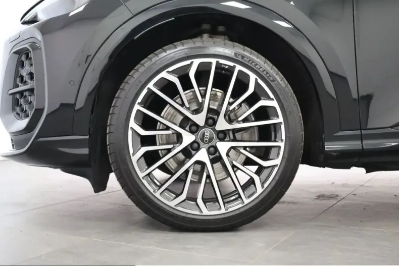 Audi Q5 din 2025 cu 22.831 km - oferta AUD224713 - foto 34