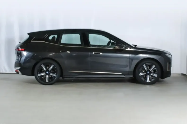 BMW iX din 2022 cu 60.744 km - oferta BMW224716 - foto 4