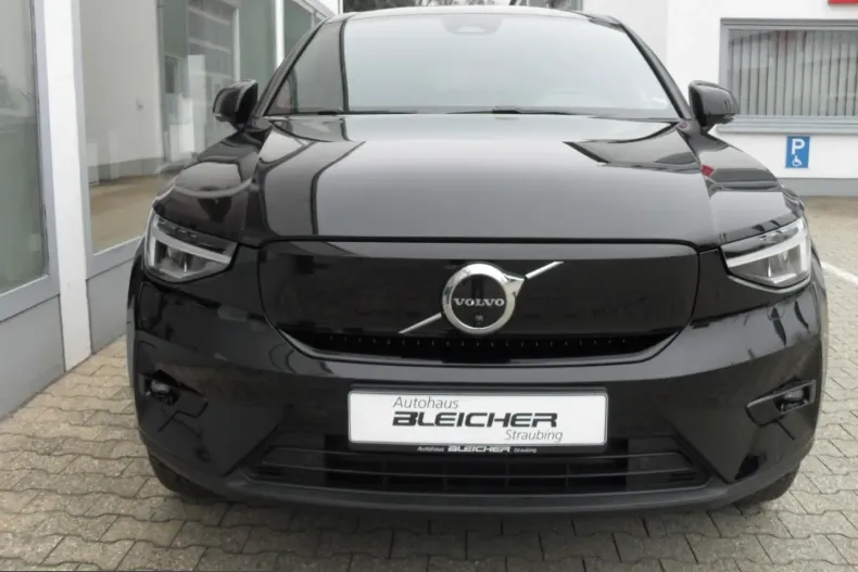 Volvo C40 din 2023 cu 65.994 km - oferta VOL224717 - foto 3