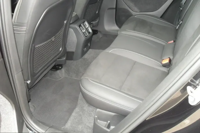Volvo C40 din 2023 cu 65.994 km - oferta VOL224717 - foto 31