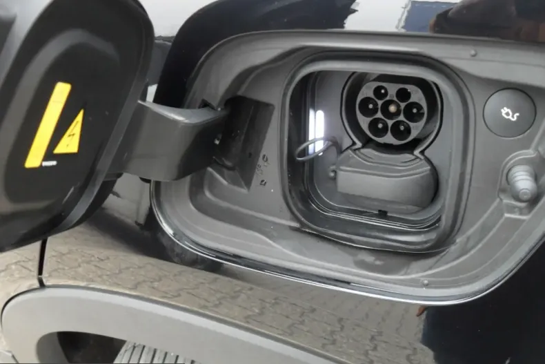 Volvo C40 din 2023 cu 65.994 km - oferta VOL224717 - foto 34