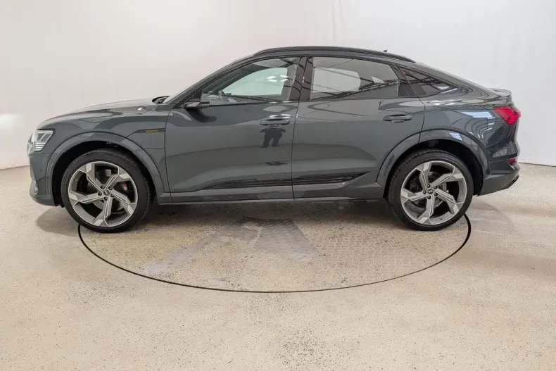 Audi e-tron din 2022 cu 74.420 km - oferta AUD224721 - foto 5