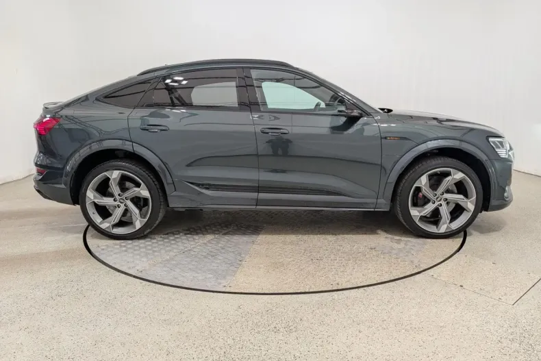 Audi e-tron din 2022 cu 74.420 km - oferta AUD224721 - foto 46