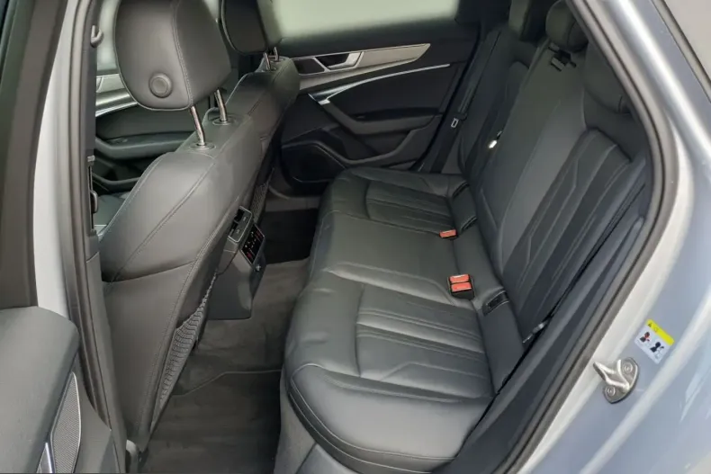 Audi A6 din 2023 cu 68.903 km - oferta AUD224722 - foto 9