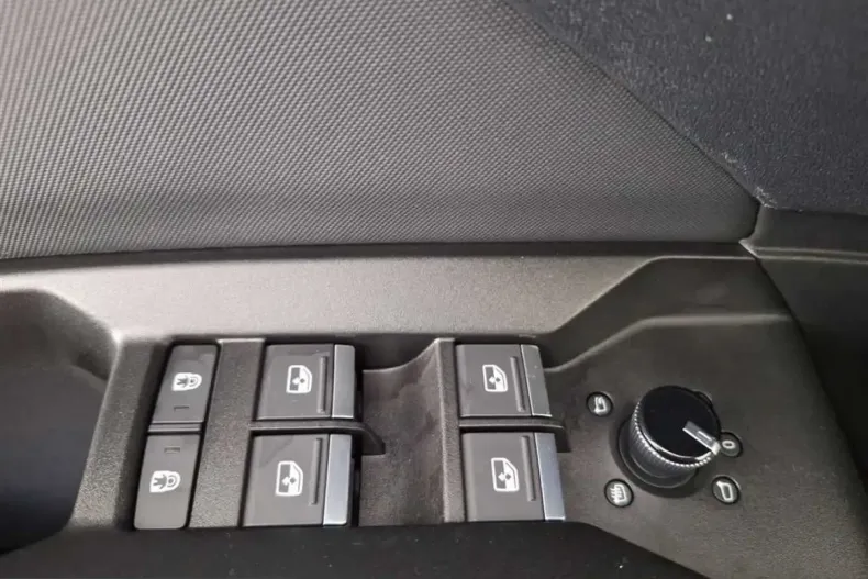 Audi Q4 e-tron din 2024 cu 59.731 km - oferta AUD224726 - foto 17