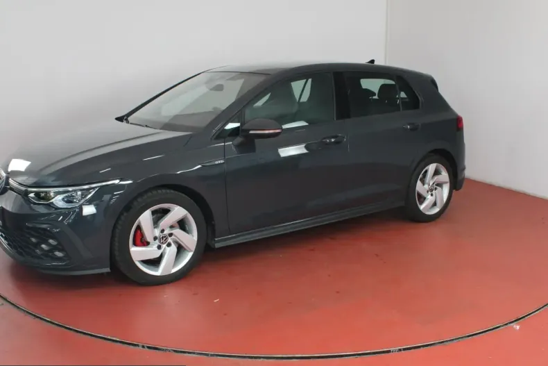 Volkswagen Golf din 2024 cu 39.434 km - oferta VOL224727 - foto 21