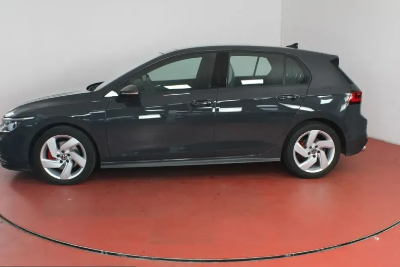 Volkswagen Golf din 2024 cu 39.434 km - oferta VOL224727 - foto 23