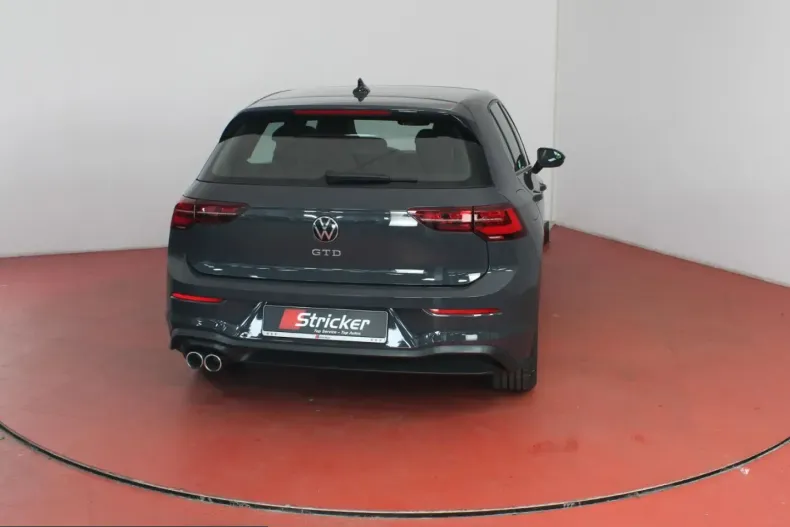 Volkswagen Golf din 2024 cu 39.434 km - oferta VOL224727 - foto 30